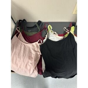 10 Small / Medium Tank Tops Bundle Old navy bcg time and tru + 3 BONUS READ